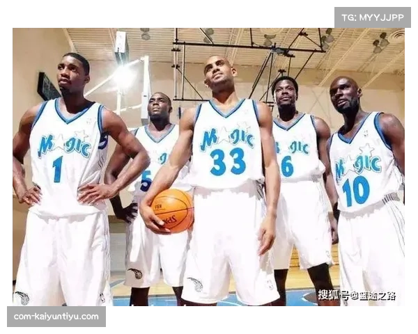 阵容快速变化与伤病影响 球队稳定性面临挑战